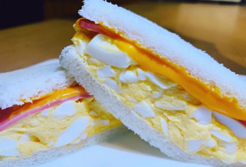 ハムチーズタマゴサンド